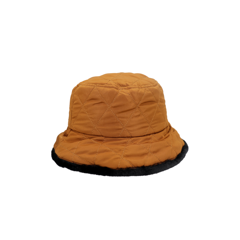 Azade quilted bucket hat beige